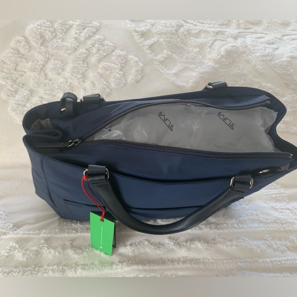 NWT TUMI Medium Tote Valletta: Navy Nylon, Leather Handles, Zip Close, Name Tag - Picture 15 of 16